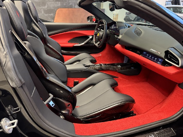 FERRARI 296GTS 2025 Image 27