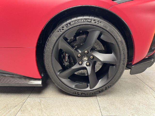 FERRARI SF90 STRADALE 2026 Image 38