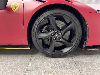 FERRARI SF90 STRADALE 2026 Image 34