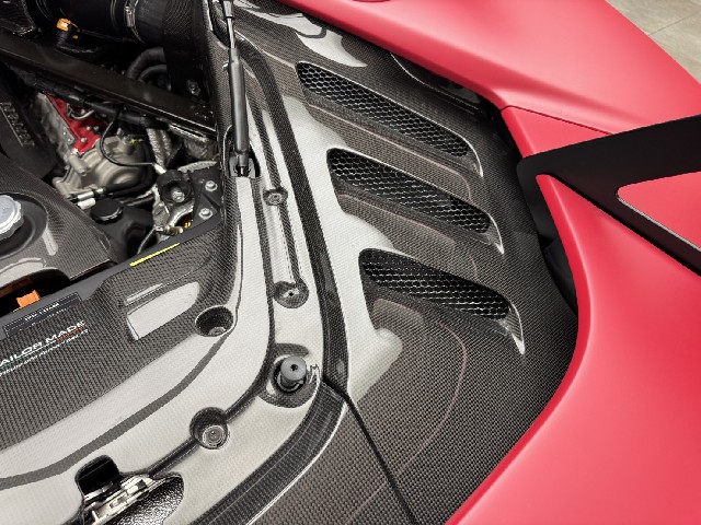 FERRARI SF90 STRADALE 2026 Image 66