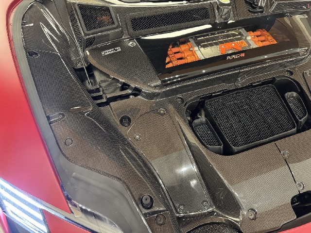 FERRARI SF90 STRADALE 2026 Image 70