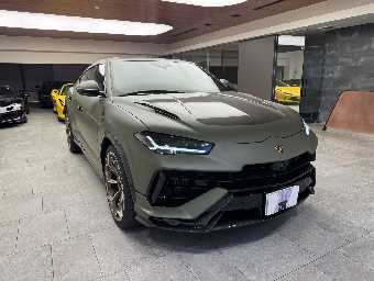 LAMBORGHINI URUS 2025 Image 3