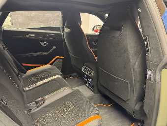 LAMBORGHINI URUS 2025 Image 19