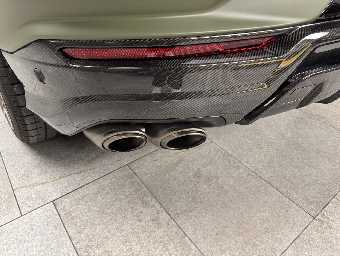 LAMBORGHINI URUS 2025 Image 36