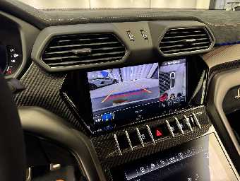 LAMBORGHINI URUS 2025 Image 55