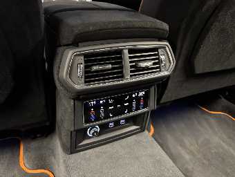 LAMBORGHINI URUS 2025 Image 61