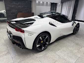 FERRARI SF90 SPIDER 2023 Image 13