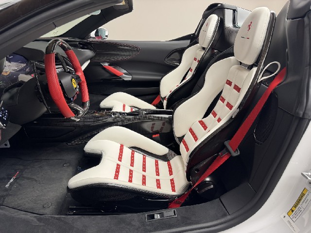 FERRARI SF90 SPIDER 2023 Image 24