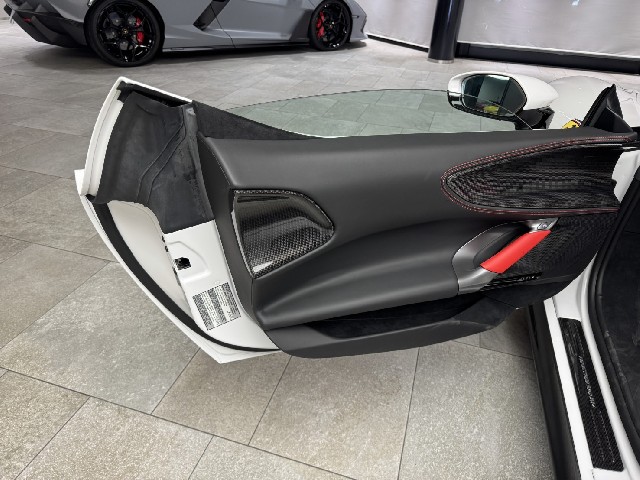 FERRARI SF90 SPIDER 2023 Image 26