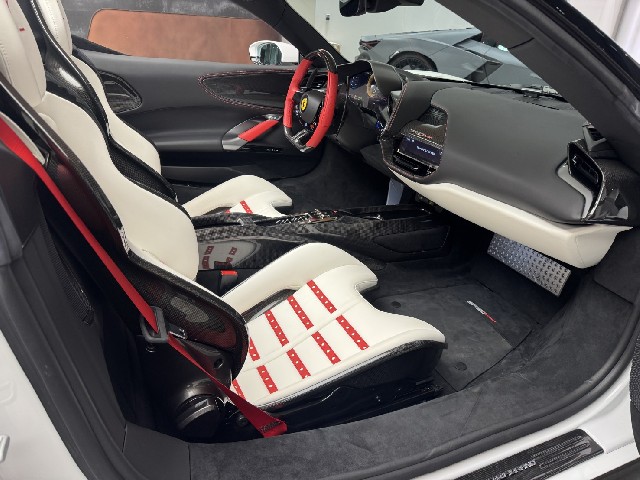 FERRARI SF90 SPIDER 2023 Image 27
