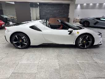 FERRARI SF90 SPIDER 2023 Image 4
