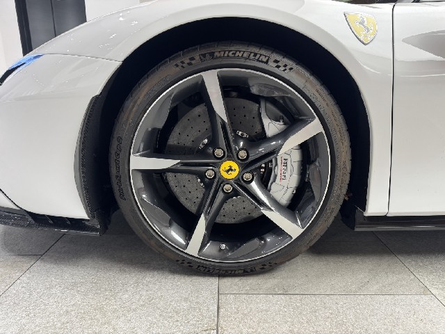 FERRARI SF90 SPIDER 2023 Image 43