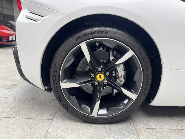 FERRARI SF90 SPIDER 2023 Image 45