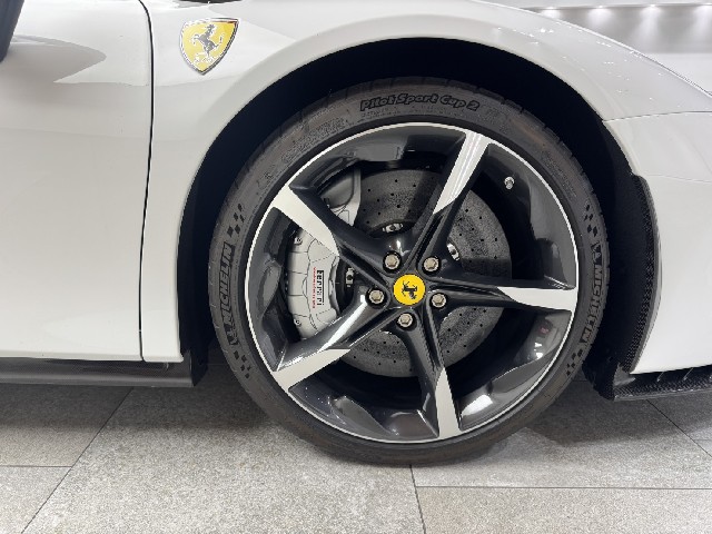 FERRARI SF90 SPIDER 2023 Image 46