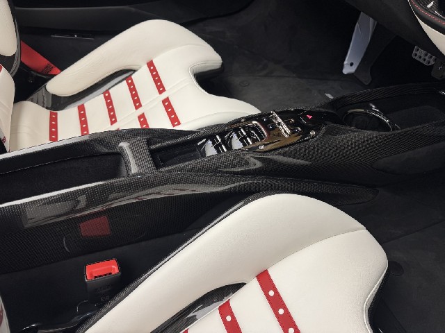 FERRARI SF90 SPIDER 2023 Image 48