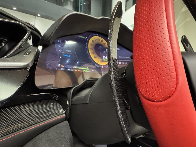 FERRARI SF90 SPIDER 2023 Image 54