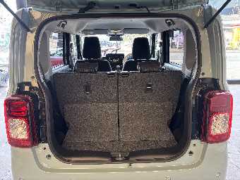 SUZUKI WAGON R SMILE 2025 Image 21