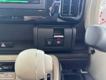 SUZUKI WAGON R SMILE 2025 Image 37