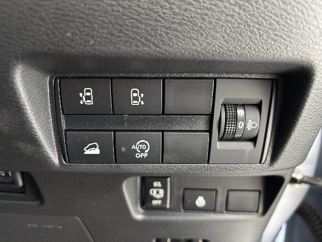 MITSUBISHI DELICA MINI 2024 Image 35