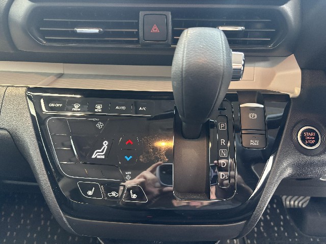 MITSUBISHI DELICA MINI 2024 Image 41