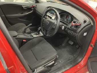 VOLVO V40 2016 Image 4