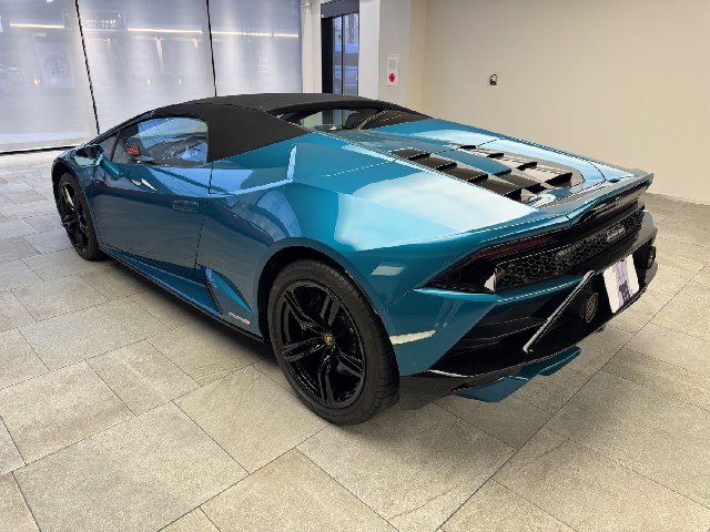 LAMBORGHINI HURACAN 2021 Image 21