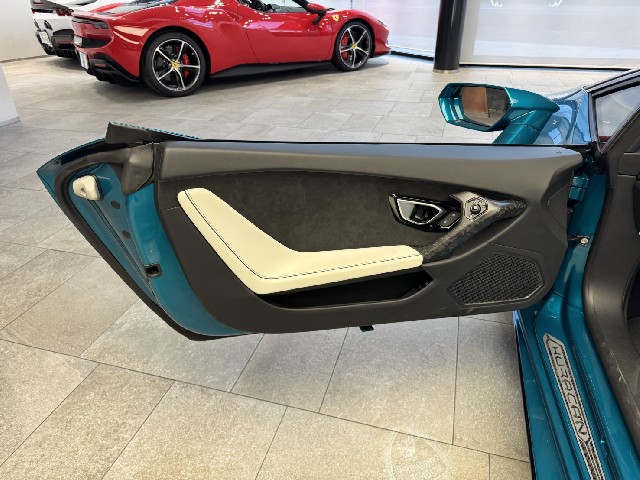 LAMBORGHINI HURACAN 2021 Image 26