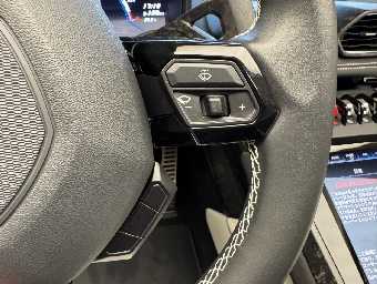 LAMBORGHINI HURACAN 2021 Image 42