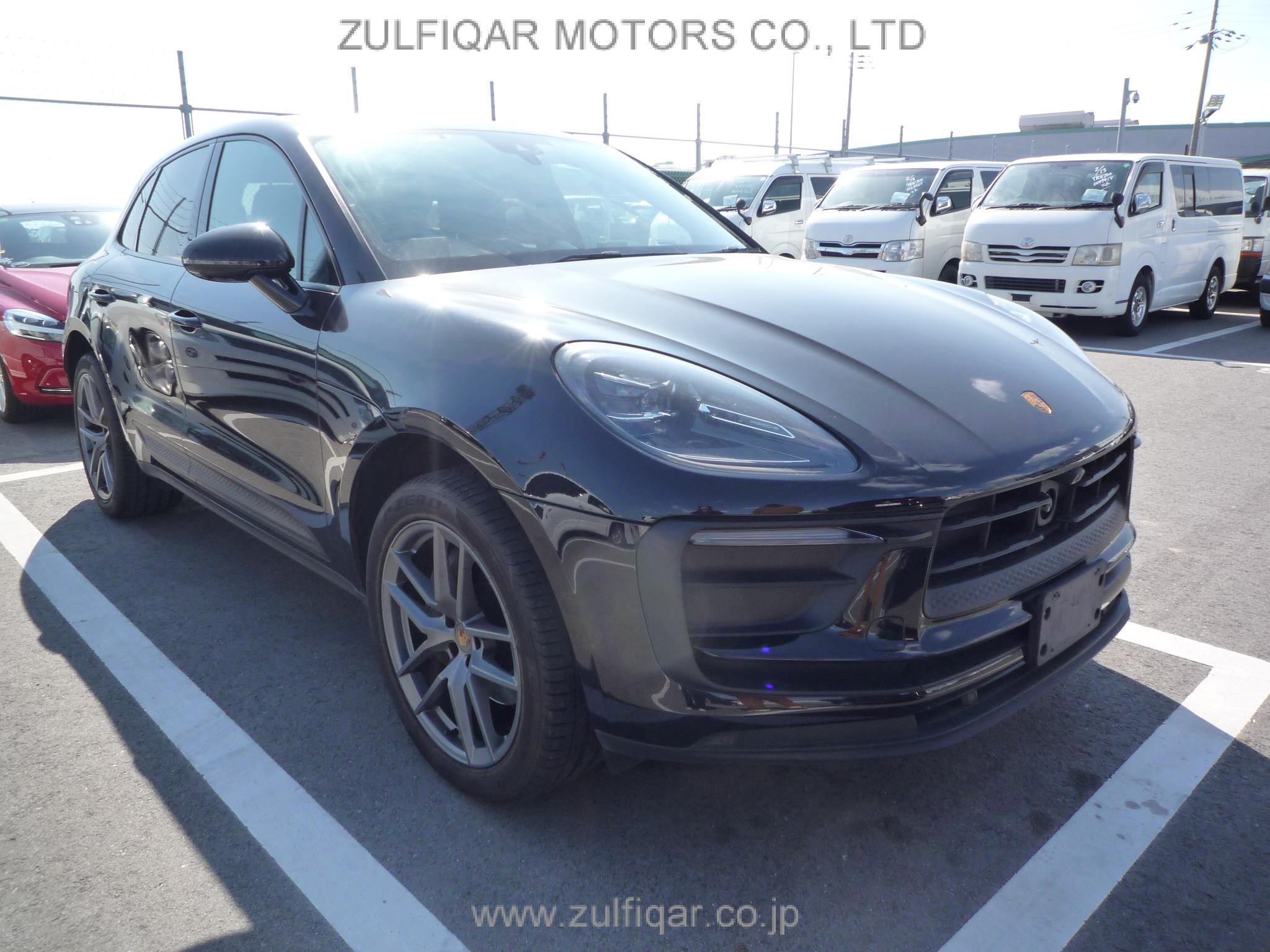 PORSCHE MACAN 2023 Image 7