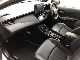 TOYOTA COROLLA TOURING 2021 Image 12