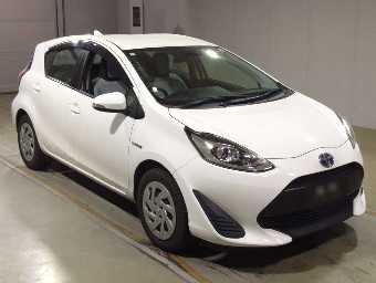 TOYOTA AQUA 2019 Image 3