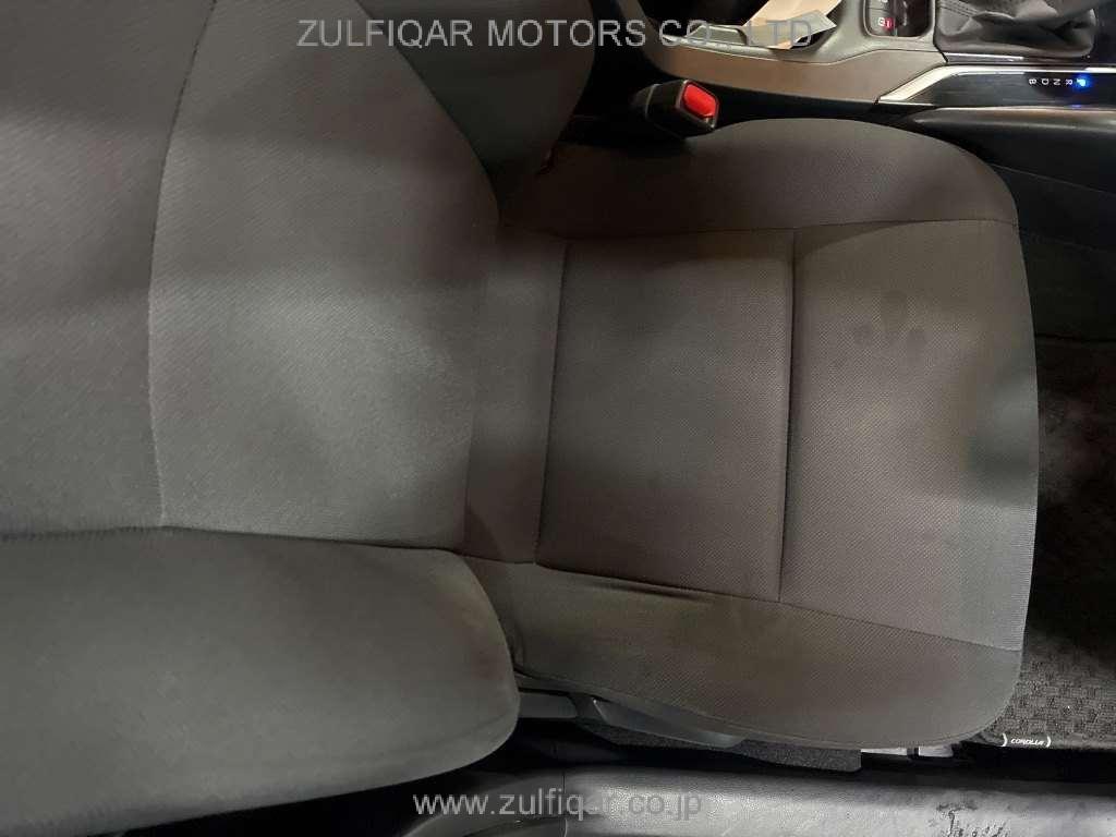 TOYOTA COROLLA TOURING 2020 Image 8