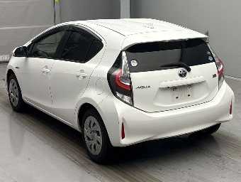 TOYOTA AQUA 2020 Image 4