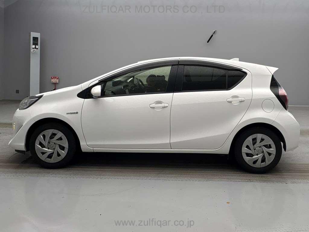 TOYOTA AQUA 2020 Image 5