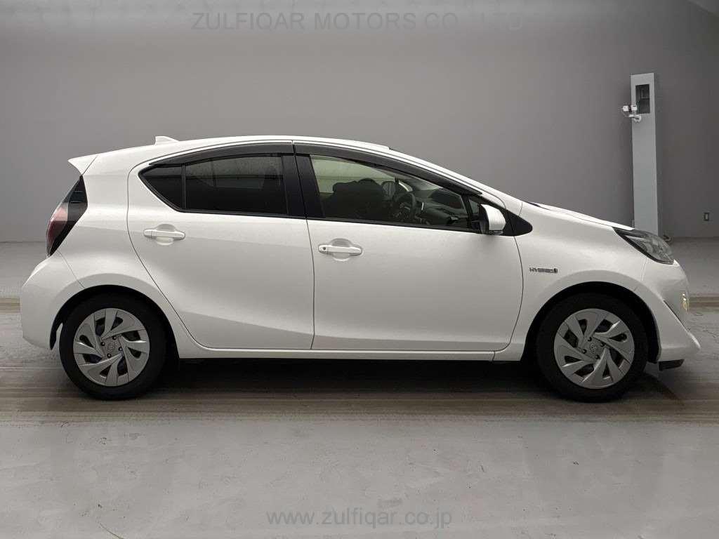 TOYOTA AQUA 2020 Image 6