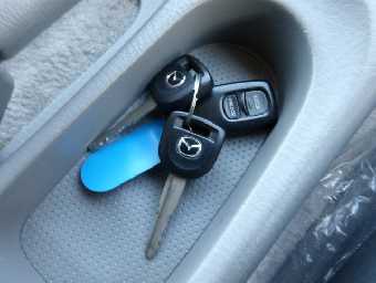 MAZDA BONGO FRIENDEE 2003 Image 11