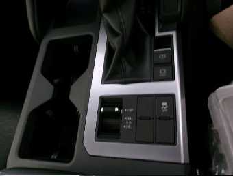 TOYOTA LAND CRUISER 2024 Image 10