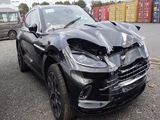 ASTON MARTIN DBX 2021 Image 55