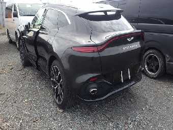 ASTON MARTIN DBX 2021 Image 3