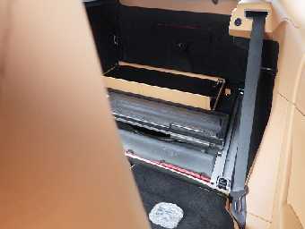 ASTON MARTIN DBX 2021 Image 9