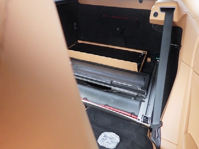 ASTON MARTIN DBX 2021 Image 62