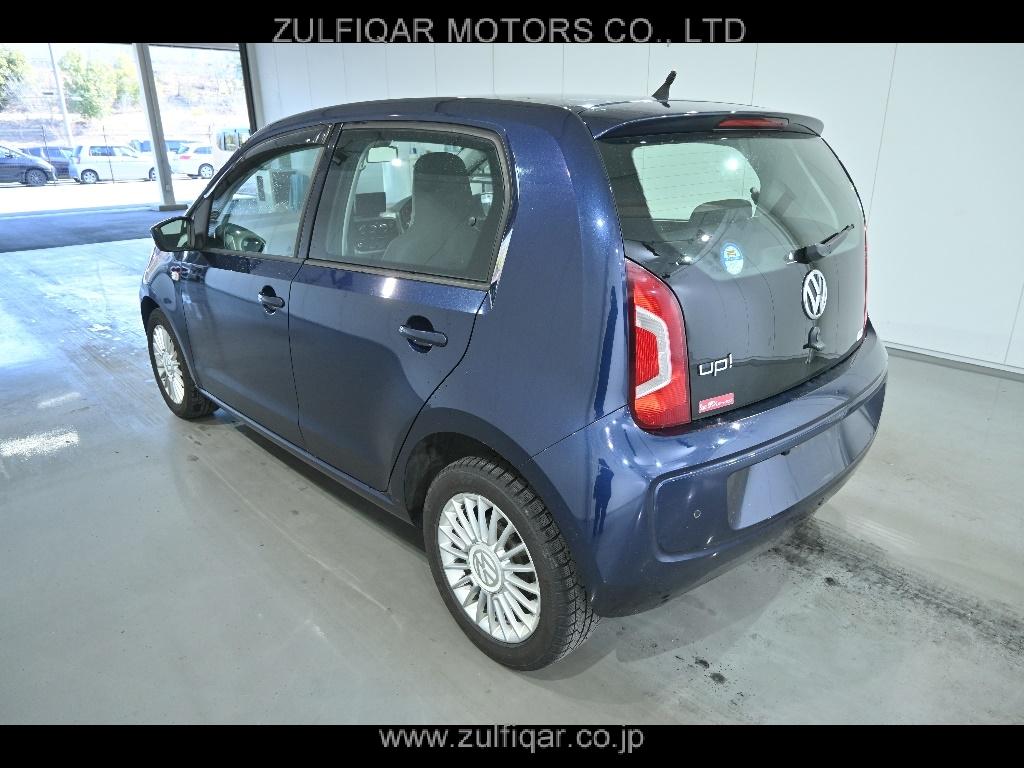 VOLKSWAGEN UP! 2013 Image 5