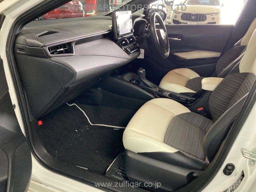 TOYOTA COROLLA 2021 Image 8