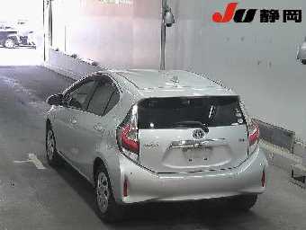 TOYOTA AQUA 2019 Image 2