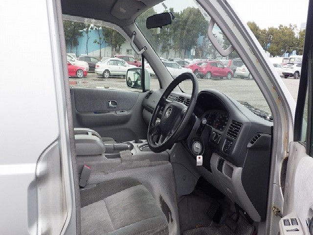 MAZDA BONGO FRIENDEE 2001 Image 19