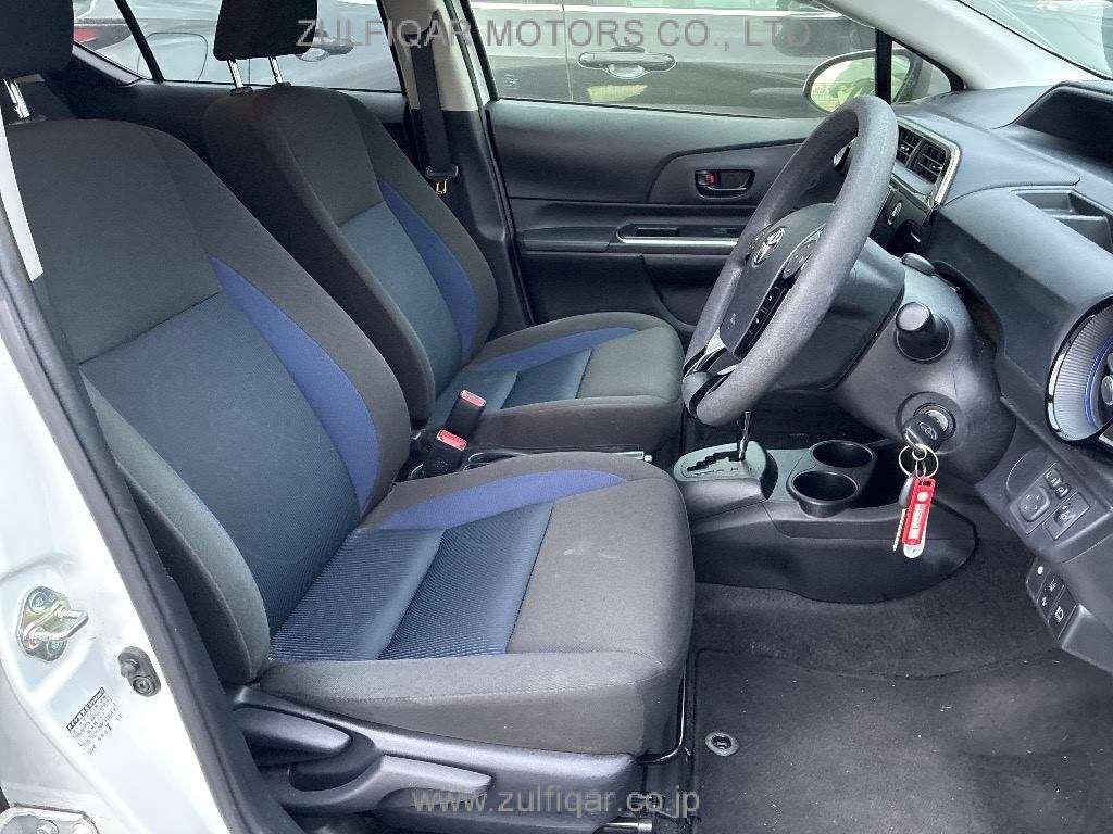 TOYOTA AQUA 2019 Image 5