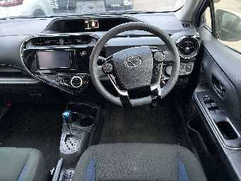 TOYOTA AQUA 2019 Image 7