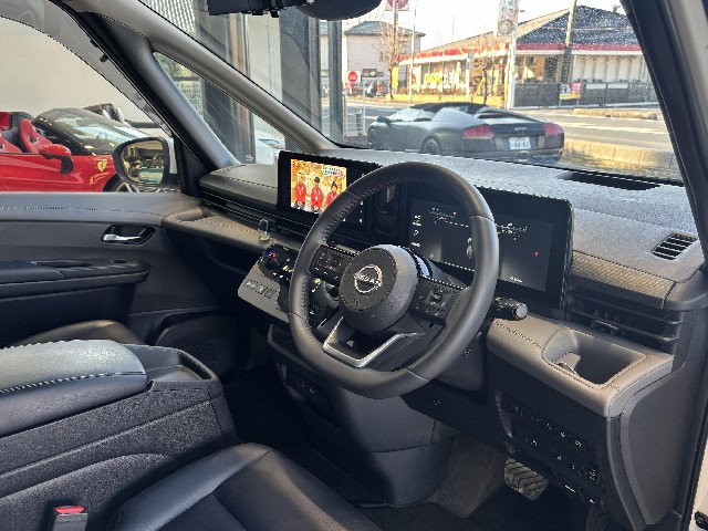 NISSAN SERENA 2023 Image 21