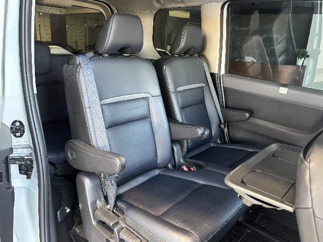 NISSAN SERENA 2023 Image 27