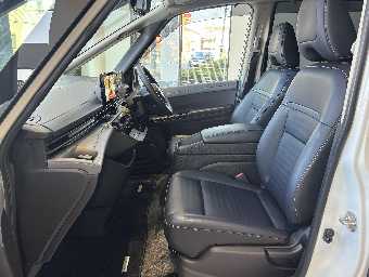 NISSAN SERENA 2023 Image 27